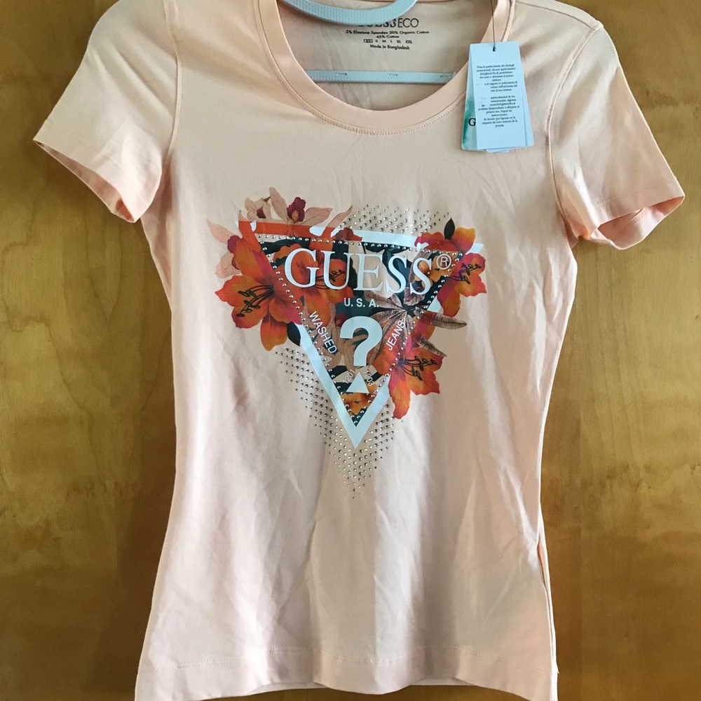GUESS Women's Peach Floral Logo Tee